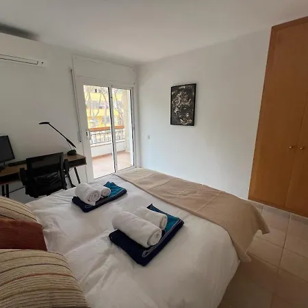 10 People, 150 M From The Sea, Pool And Garden Βίλα