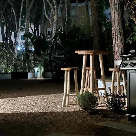 Βίλα 10 People, 150 M From The Sea, Pool And Garden