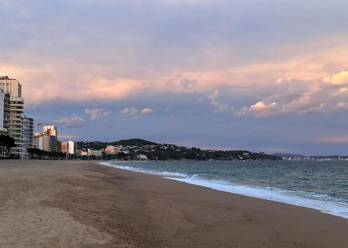 וילה 10 People, 150 M From The Sea, Pool And Garden *