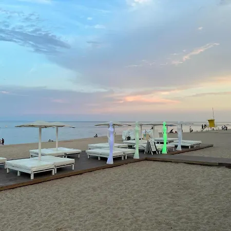 ヴィラ 10 People, 150 M From The Sea, Pool And Garden プラヤ・デアロ